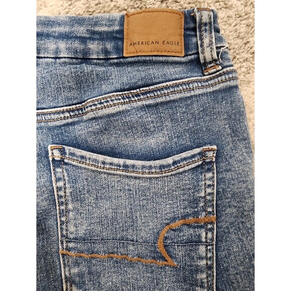American Eagle Size 10 Curvy Hi Rise Shortie Next Level Stretch Distressed - Picture 6 of 9